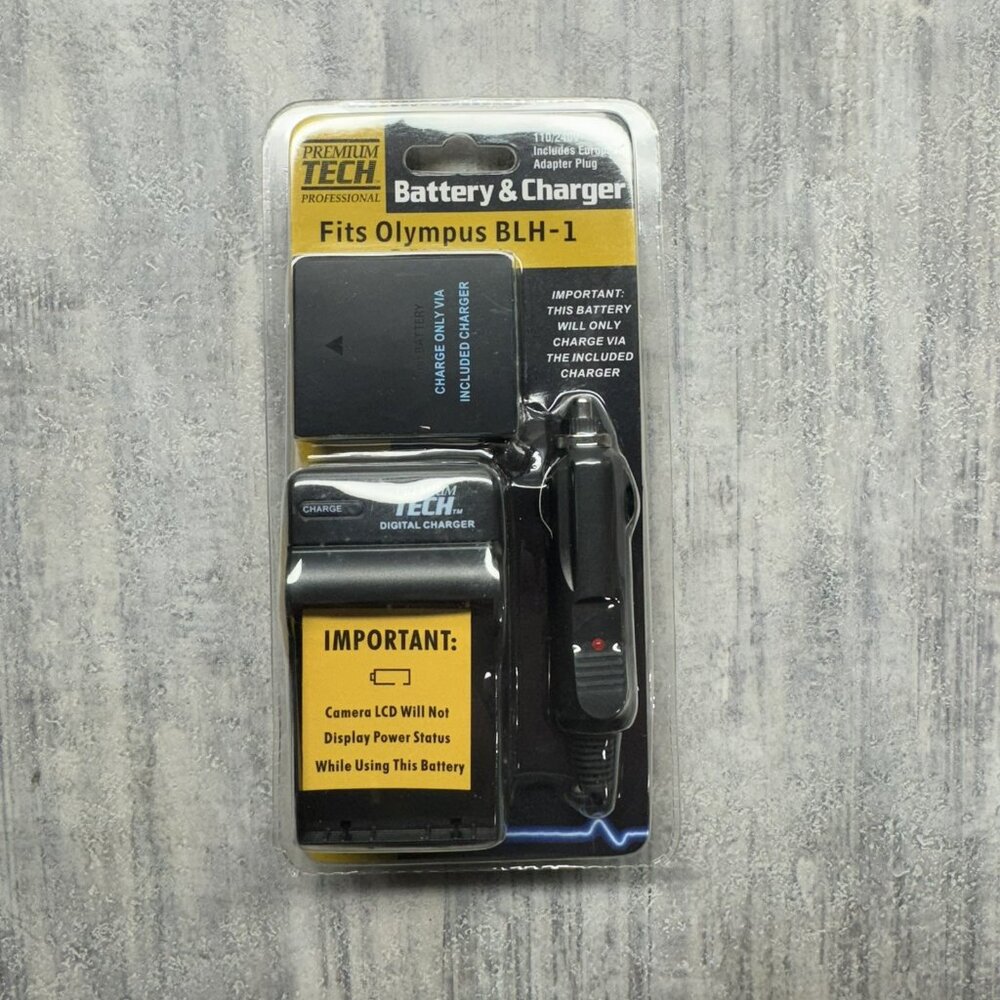 Premium Tech Battery And Charger for Olympus BLH-1 7.4v 2000mAh 110/240v